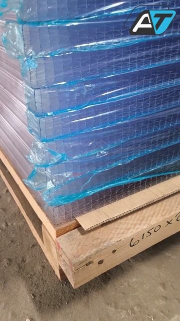 Сотовий полікарбонат 40 мм. Завжди в наявності на склад смотреть онлайн