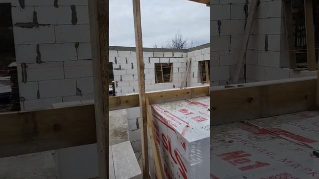 Строительство дома из газобетона. Армопояс здания смотреть онлайн