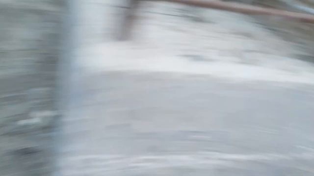 опалубка из досок. один на стройке. смотреть онлайн