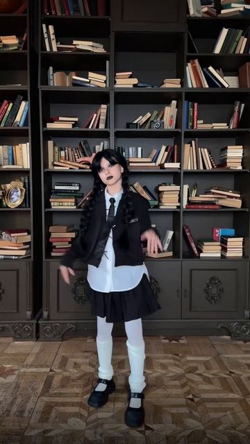 Я вижу мир не таким, каким он есть, а таким, каким он мог смотреть онлайн