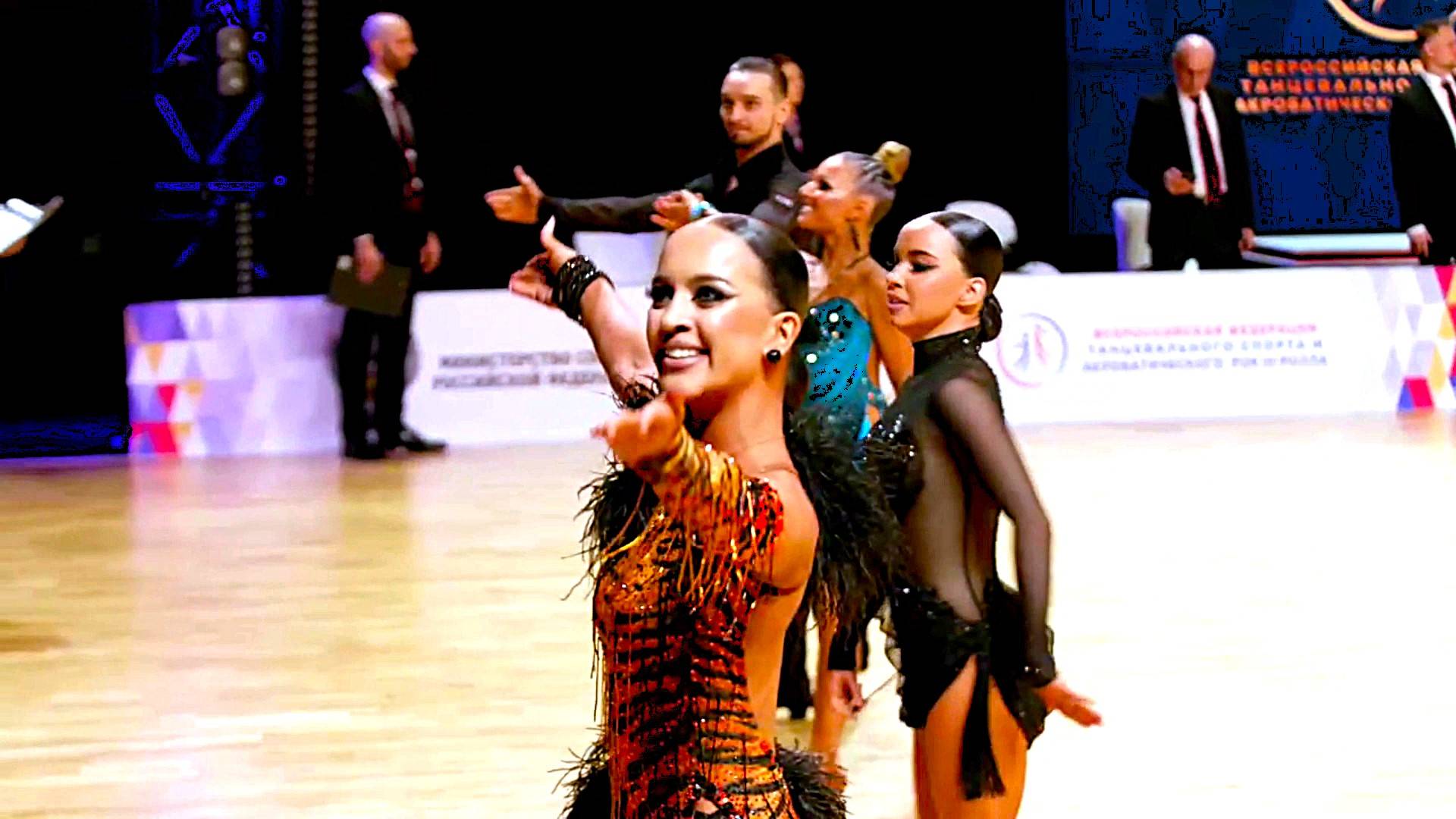 Спортивные бальные танцы. Чемпионат России!!!! смотреть онлайн