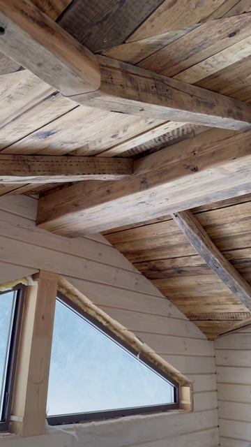 Потолок из амбарной доски смотреть онлайн