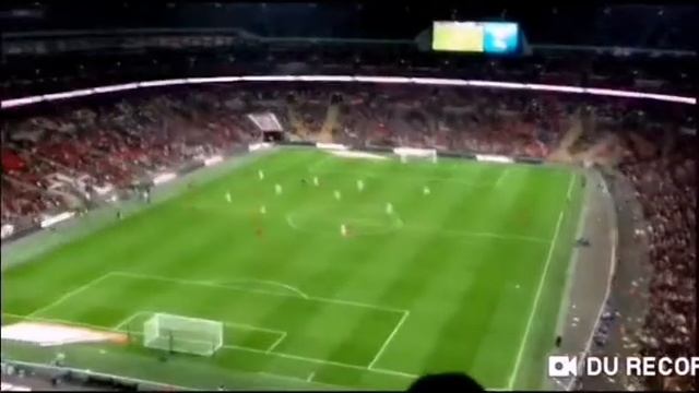 Самолётик который попал в ФУТБОЛИСТА!!!         ЖЕСТЬ СМОТРЕТЬ ВСЕМ!!! ЭТО ВЗБУДОРАЖИЛО ВЕСЬ МИР!!!