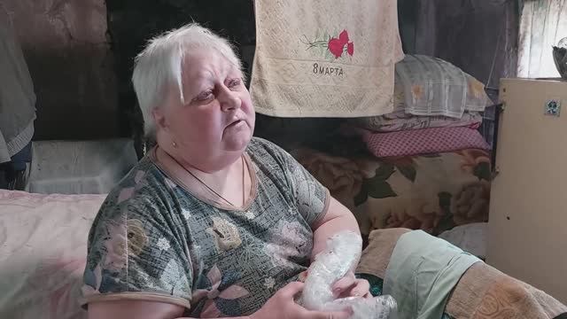 Привезли дрова Татьяне Ивановне! смотреть онлайн