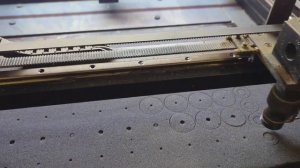 Резка поролона на лазерном CO2 станке