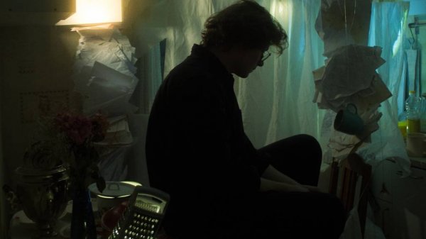 Этот Хит 2025 звучит на каждой кухне этим летом | Бонд с кнопкой – Кухни | Топ трек этого лета!