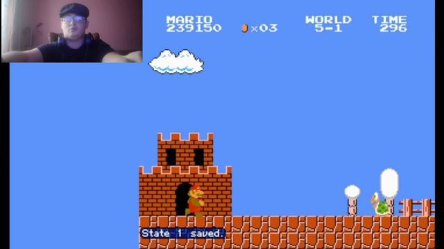 Гопник играет в Ultra Fast Scrolling Mario