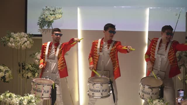 Fashion Show смотреть онлайн