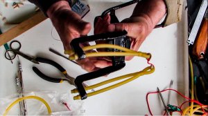 Рыбалка с рогаткой. Изготовление мощных тяжей.