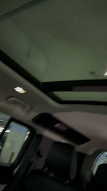 Land Rover Defender обзор | Land Rover Defender характеристики | внедорожник Land Rover