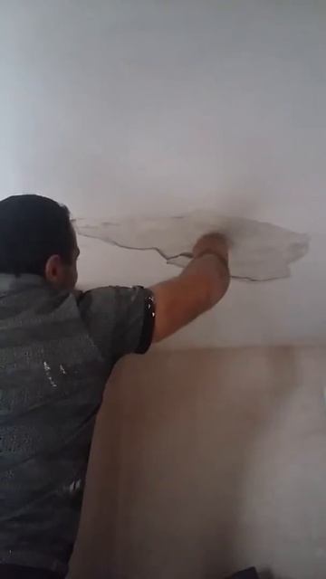 Демонтаж потолок в коридоре. смотреть онлайн