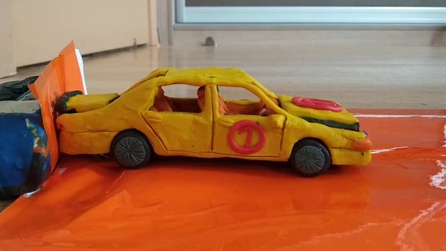 Краш-тест машины из пластилина 2 смотреть онлайн