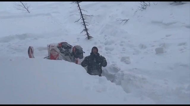 Всем снегобратьям посвящается! Снегоходы - это Люди! Б?