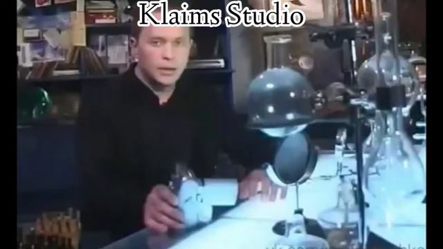 Коротко о том,как я играю в амонг ас за предателя смотреть онлайн