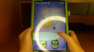 Играю в новую игру Cut the rope time travel (Ам ням). Пройденные ур