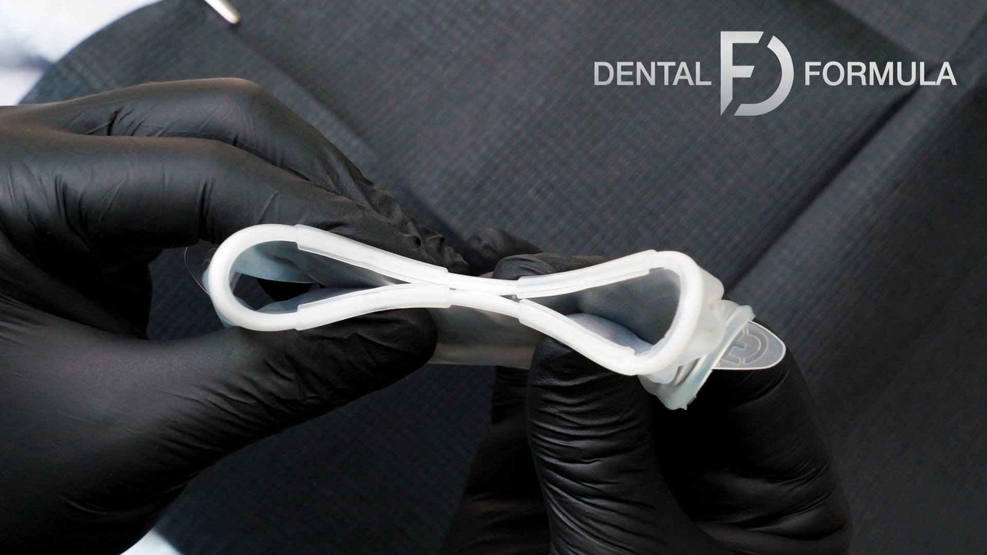 Обзор на стоматологический ретрактор Dental Formula S