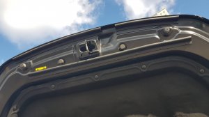 Ставим OEM уплотнитель капота Москвич-3 (с доработкой).