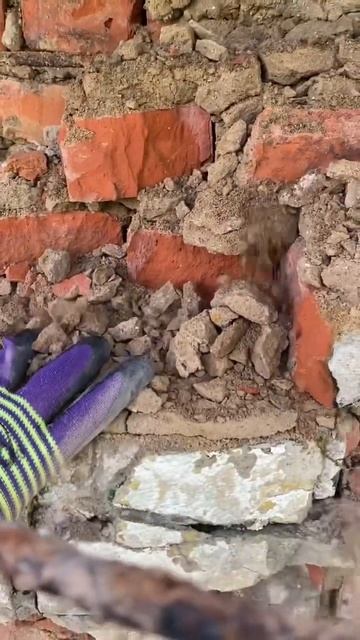 УЖАСНАЯ КЛАДКА времен СССР👎 #construction #building #diy смотреть онлайн