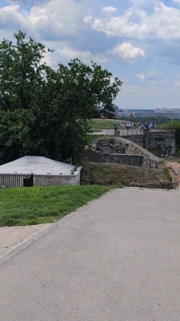 Белградская крепость и вид на реку Сава #Сербия смотреть онлайн