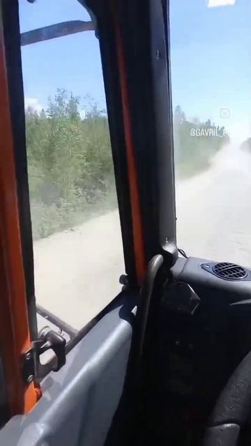 Грунтовка! Эх когда же Лето#якутия #камаз смотреть онлайн
