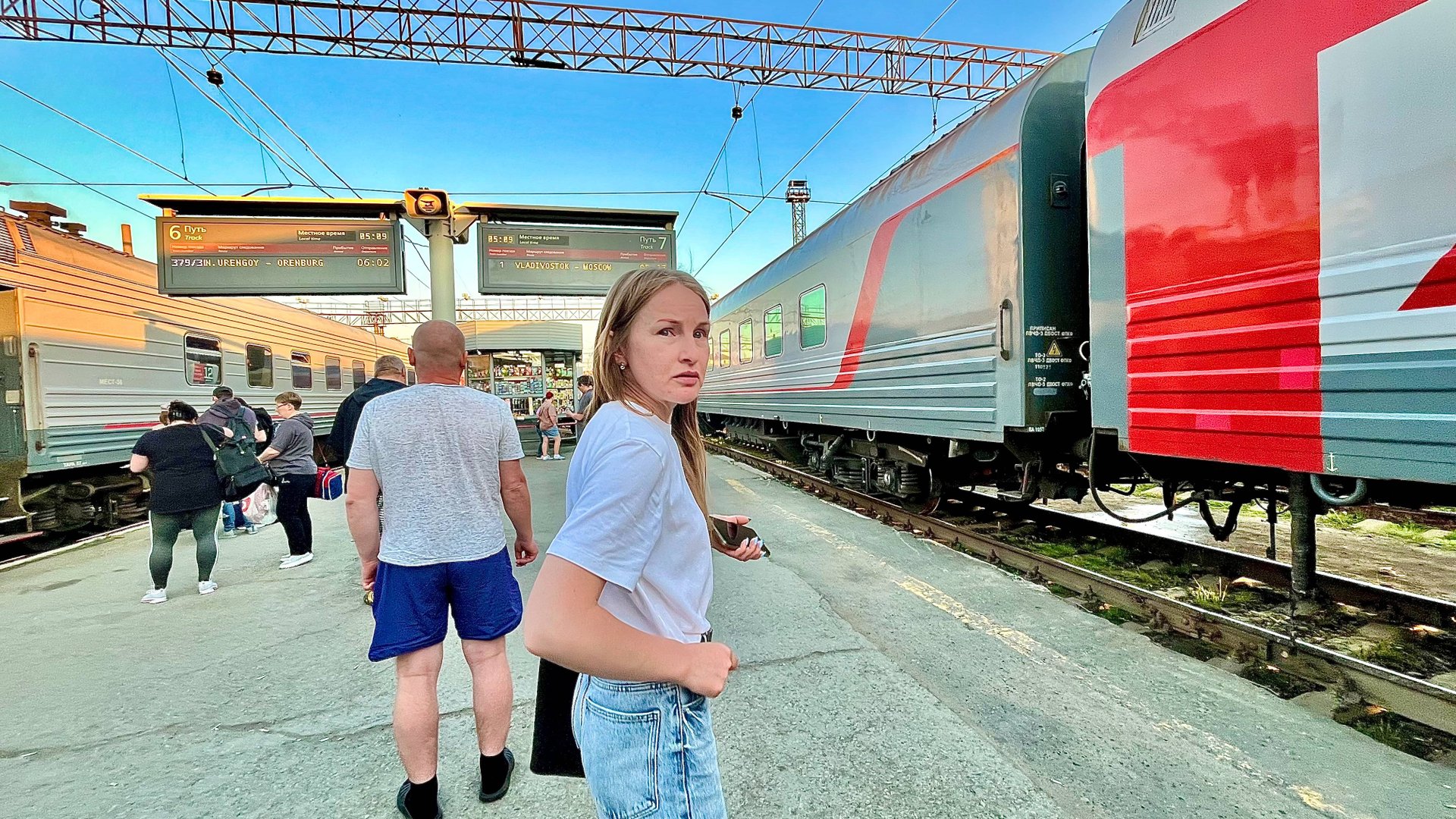 Воскресный утренний заезд по Екатеринбургу. Ралина отправляет Сына к Родственникам! смотреть онлайн