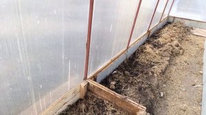 Делаю высокую грядку в теплице