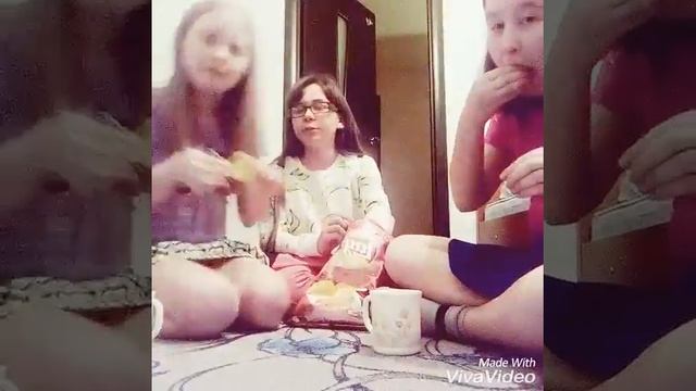 Целая пачка чипсов за 5 минут