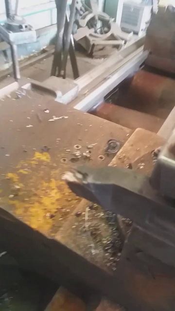 токарный станок дип 300.вылетела деталь.сломался резец. смотреть онлайн