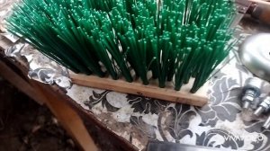 Щётка для клубники своими руками