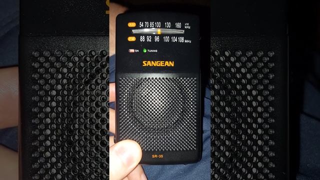 Radio Iaşi, 1053 AM, на Sangean SR-35 смотреть онлайн