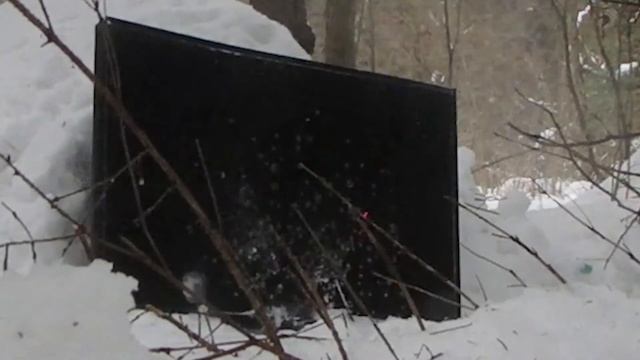 Что будет если взять телевизор и шмальнуть по нему Веп