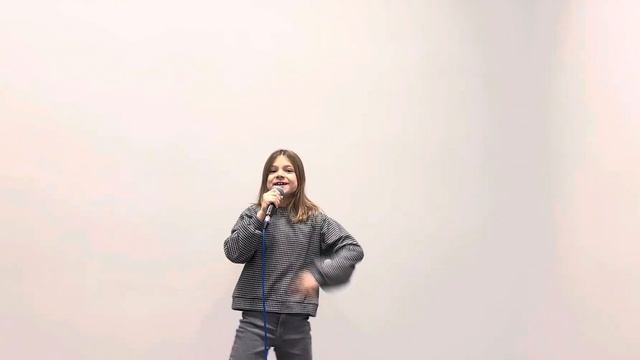 Виталина Серебренникова (8 лет) - Ленинградский рок-н-р?