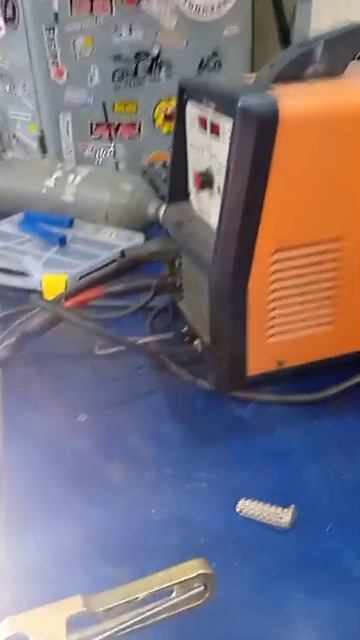 Свариваем и оживляем мотоциклы после падений, Аргонно смотреть онлайн