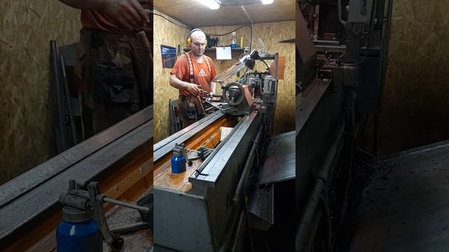 Нарезание резьбы со сбегом с размыканием маточной гай смотреть онлайн