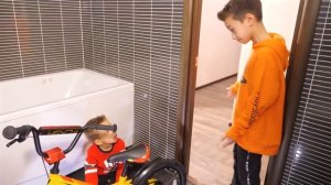 Артур и давид, велосипед Давида