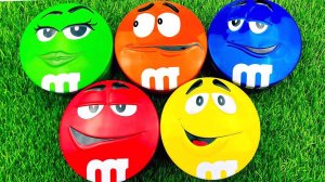 Мультики про распаковку 5 коробочек M&M's с конфетками. Мультики про конфетки для детей и малышей