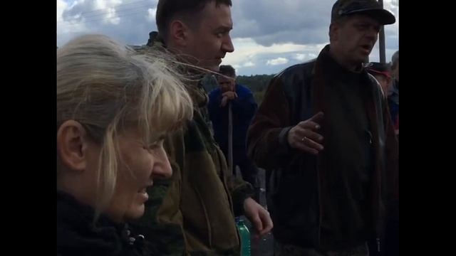 Посадка деревьев как протест против угольщиков! смотреть онлайн