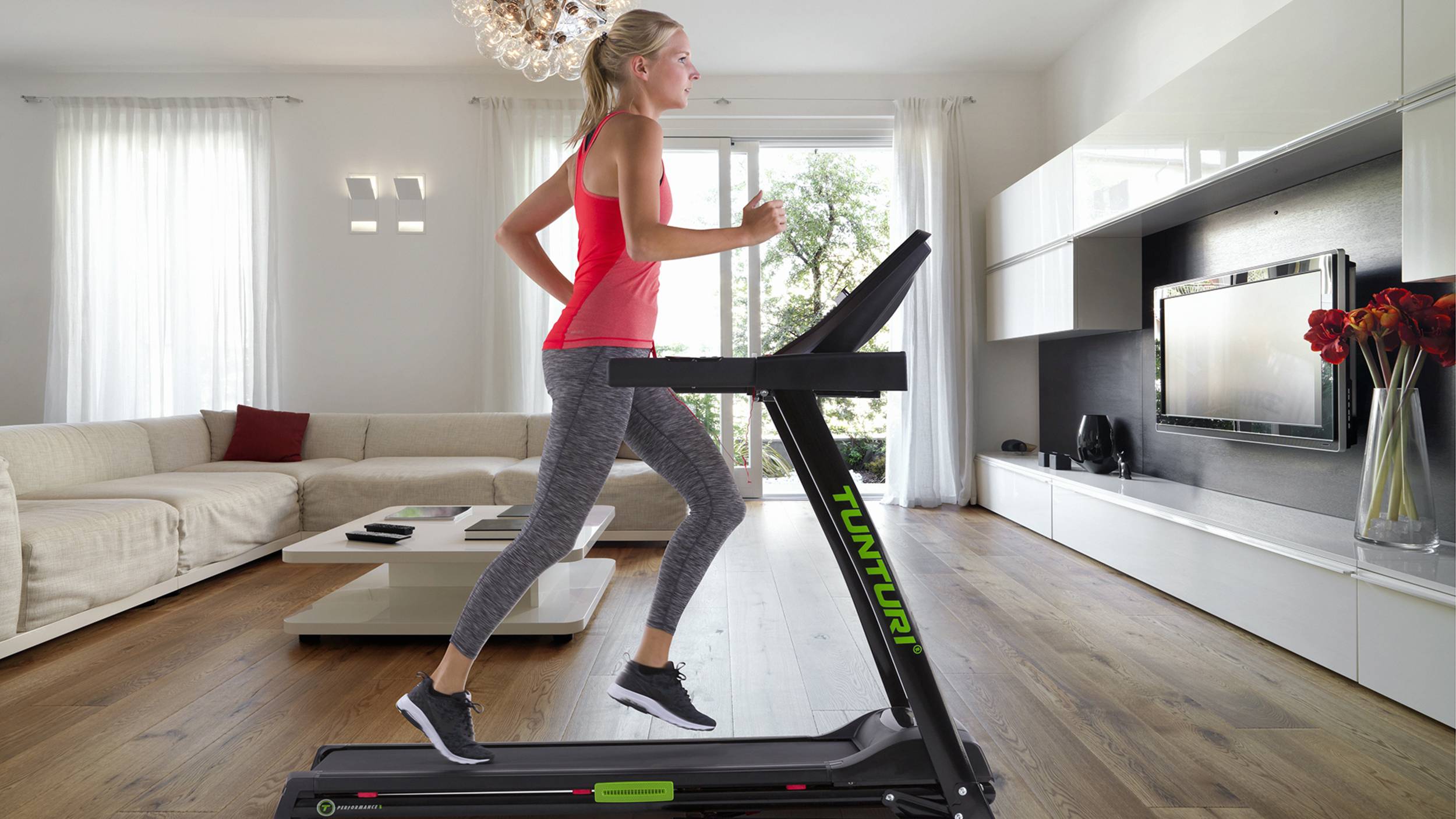 БЕГОВАЯ ДОРОЖКА TUNTURI SIGNATURE T10