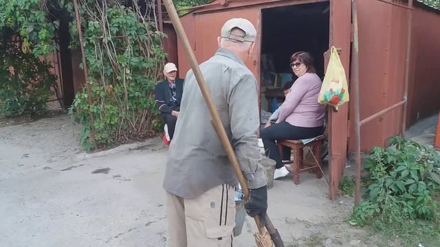 Виктор Иванович дворник с большой буквы г.к.