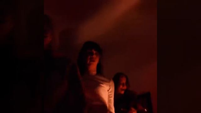 Ламбада  мы танцуем у бара