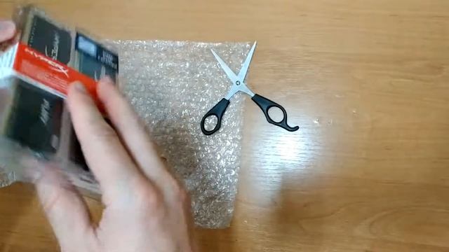 Распаковка Оперативная память HyperX DDR4-3200 16384MB из Rozetka