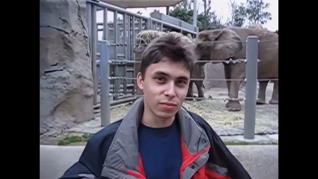 Me at the zoo - Я у зоопарку - українська озвучка Sayhi Перекладач і вокодер.