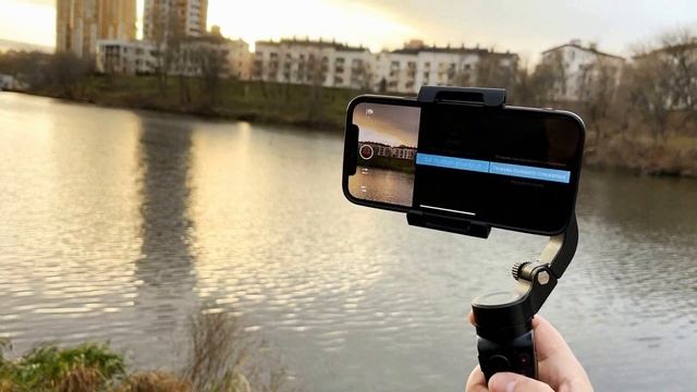 FeiyuTech VLOG Pocket 2 - Обзор компактного стабилизатора. Стоит ли брать в 2022 году? смотреть онлайн