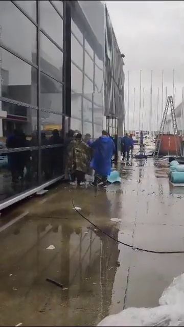 Падения Олимпа #snow #automobile #бокс #юмор #boxing #работа #сварк смотреть онлайн