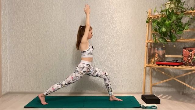 Йога на укрепление пресса. Динамическая практика.