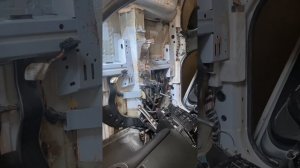 Чистка салона и замена ковролина своими руками