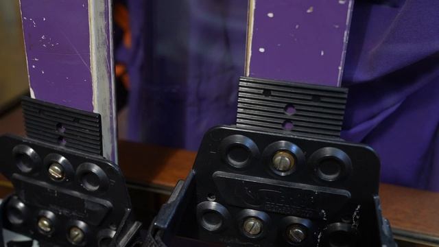 экспонат лыжи