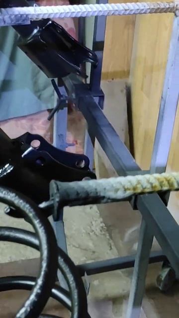 покраска стоек и пружин после пескоструя #ауди #ауди80б смотреть онлайн