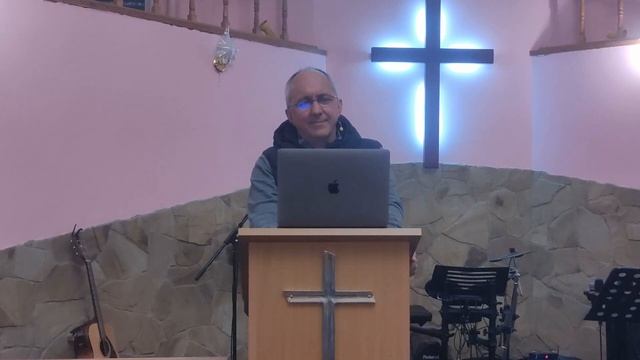 Максим Мамакін розбір Слова Божого Луки 8:1-15