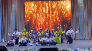 "Музыкальная Чайхана" . Авторы: Фаррух Закиров и Евгени